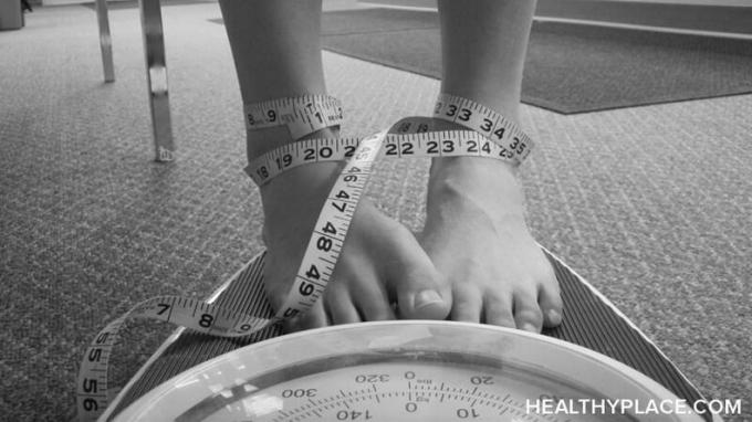 Neištikimas valgymo sutrikimas virto anoreksija, kol aš to nežinojau. Valgymo sutrikimai dažnai keičiasi. Sužinokite daugiau svetainėje „HealthyPlace“.