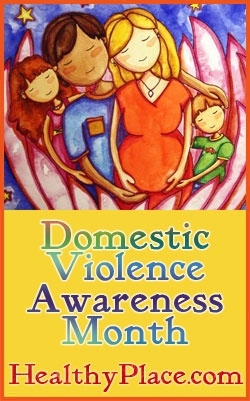 Sąmoningumo smurto šeimoje mėnuo