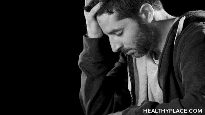 Sužinokite apie pagrindinį depresijos sutrikimą (MDD), įskaitant MDD simptomus ir kaip depresija veikia kasdienį žmonių gyvenimą. Informacija apie „HealthyPlace“.