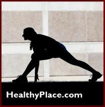Moterų sportininkų trejetas apibūdinamas kaip netvarkingo valgymo, amenorėjos ir osteoporozės derinys. Skaitykite apie atletų kaulų mineralų tankio praradimo pasekmes.