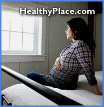Kodėl nėščios moterys kenčia nuo nerimo dėl gimdymo? Viena iš priežasčių yra nepasitikėjimas akušerijos darbuotojais. Perskaitykite šią santrauką dėl daugiau priežasčių.