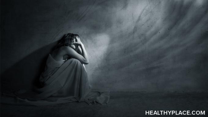 Psichozine depresija sergantis asmuo atsiribojo nuo realybės. Psichozinės depresijos simptomai gali būti bauginantys, tačiau psichinės depresijos gydymas yra prieinamas.